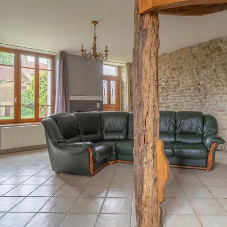 Vintage With Private Garden